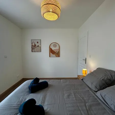 Maison Confortable 3 Chambres, 1 Salle D'eau 度假居 *